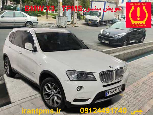 خودرو bmw x3 در حال تعویض سنسور باد لاستیک tpms